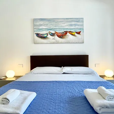 Bilocale Con Terrazzo E Garage - Casa Ondina Lägenhet Rimini