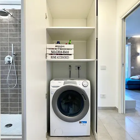 Apartamento Bilocale Con Terrazzo E Garage - Casa Ondina *