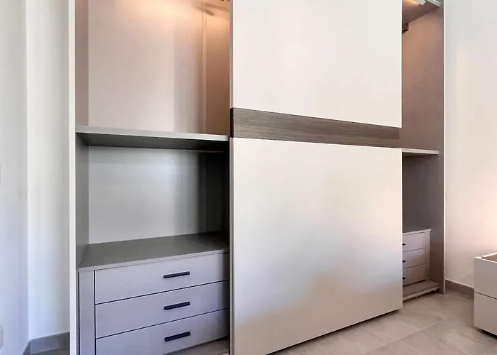 Bilocale Con Terrazzo E Garage - Casa Ondina Lejlighed
