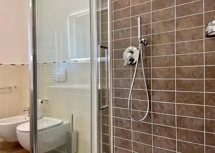 Lejlighed Bilocale Con Terrazzo E Garage - Casa Ondina